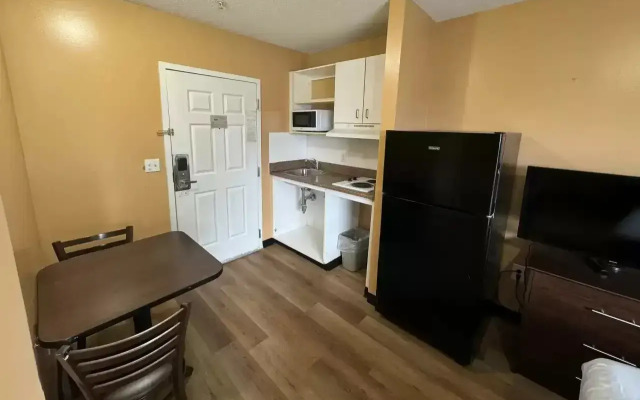 Suburban Studios near University of North Carolina-Charlotte
