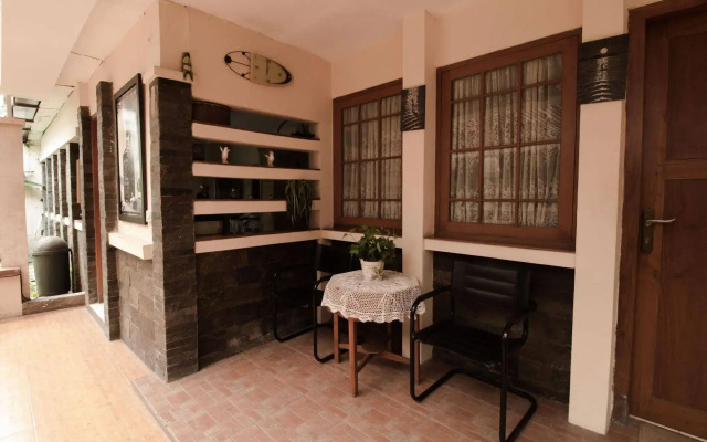 De Tropis Family Guest House