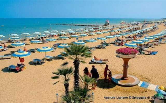 Lignano with pool