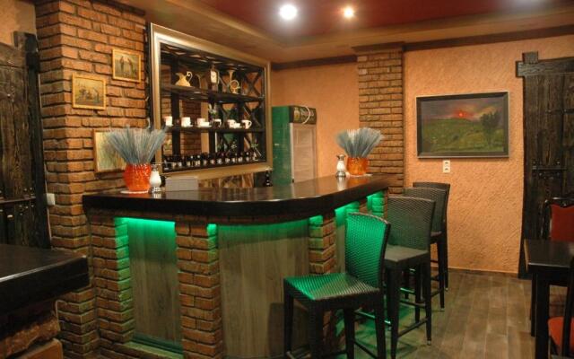 Мотель "Гостинний Двір"