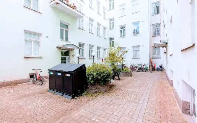 Helsinki city centre studio & loft