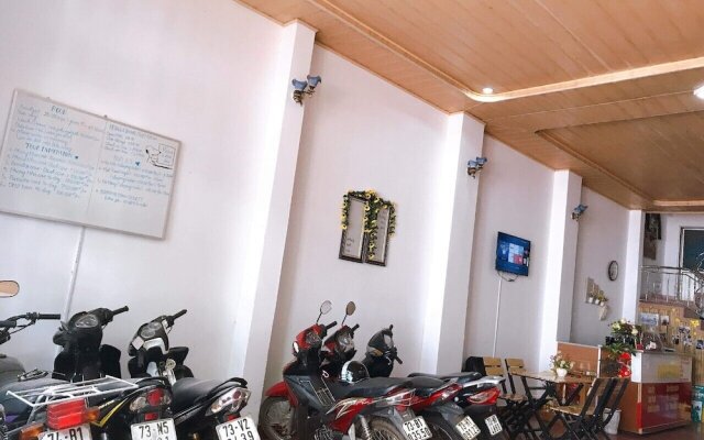 High Dream Hostel