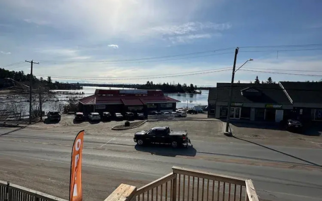 Norman Bay Inn