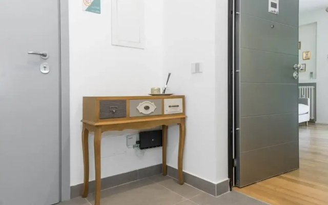 JOIVY Lotto Square Apartment