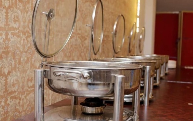 Shelton Hotel Lahore