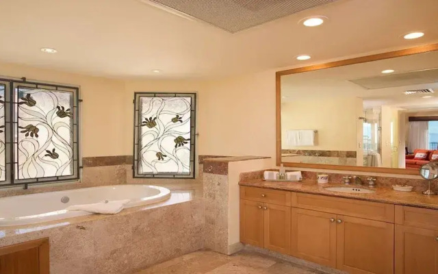 Luxury Suite at Villa del Palmar
