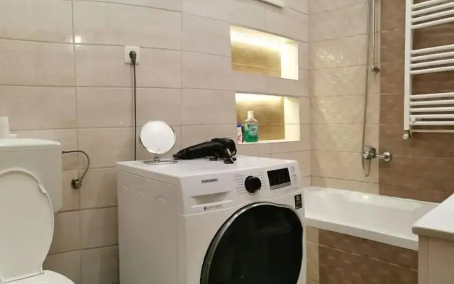 Oasis Apartments Isabella I