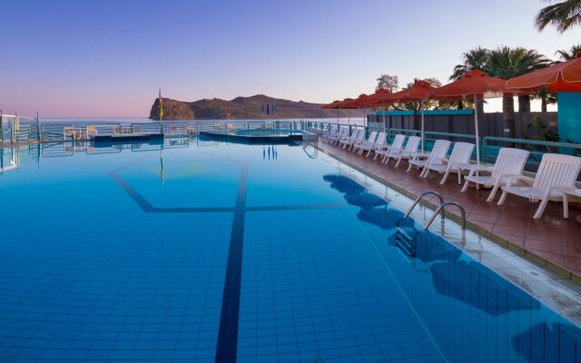 Chrispy Beach Resort