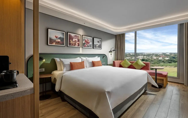 ARTOTEL Living World Kota Wisata