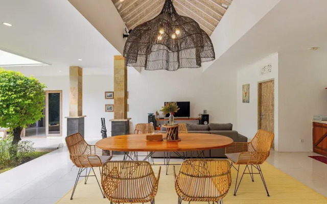 Cezanne Villa by Betterplace