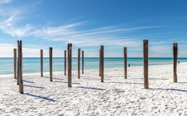 Grand Caribbean East 101 2 Bedroom Condo