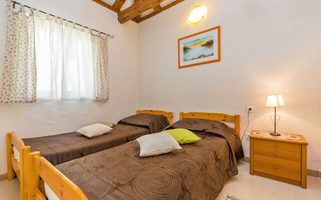Dubrovnik Chalets - 2 Charming Stone Houses