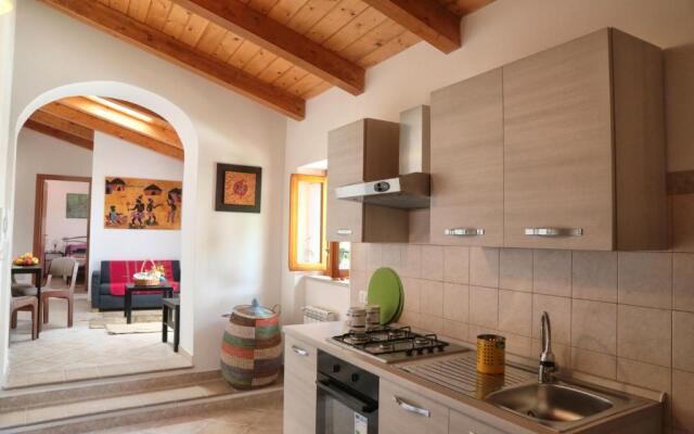 Freshwater Pirates Apt #19