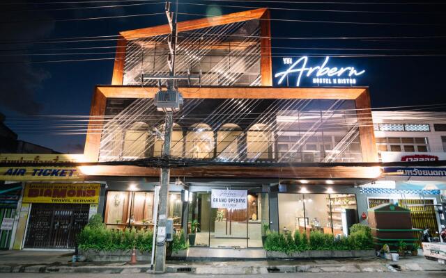 The Arbern Hostel x Bistro