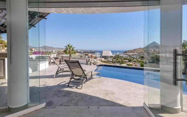 The one and only Pedregal Hollywood House