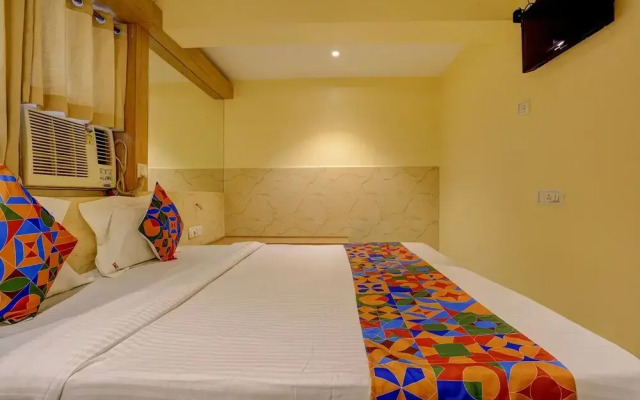 Starwood Residency by Fabhotel