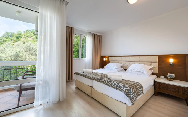 Hotel Adrovic Sveti Stefan