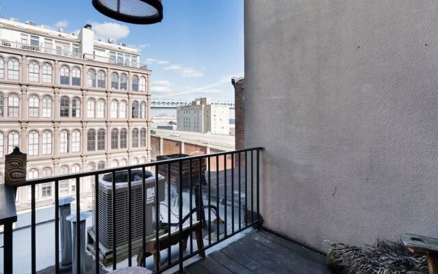 Million-dollar Celebrity Mansion in Old City