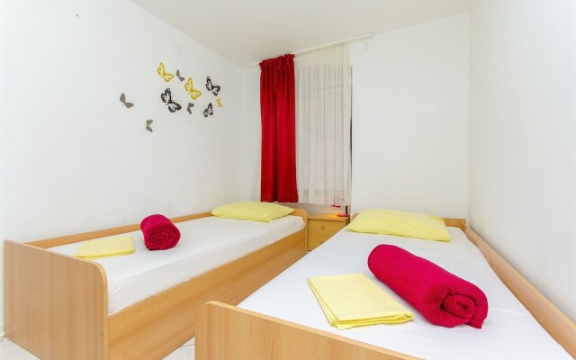 Apartment and Room Old Town