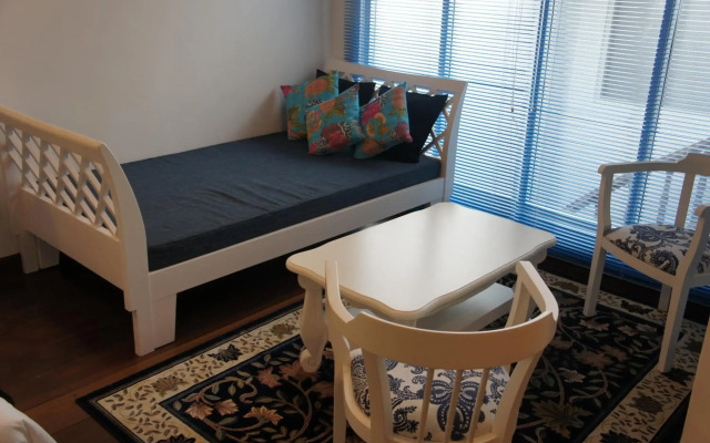 Heeren Palm Suites