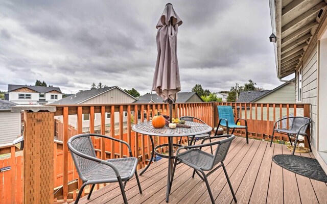 Springfield Apt w/ Deck + Central Location!