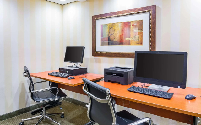 Comfort Inn Herndon - Reston