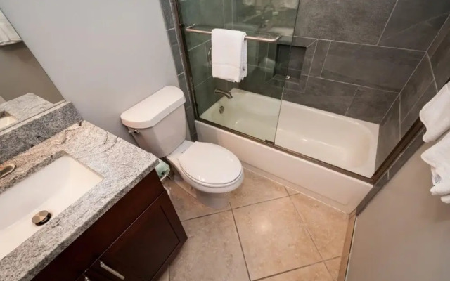 Mainsail Condominiums #332 by Destin Getaways
