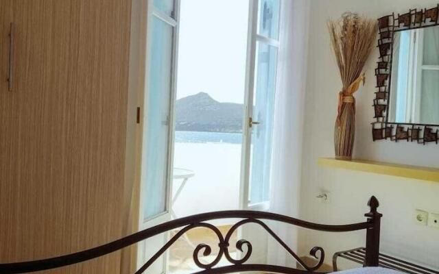 Antiparos Luxury Apartments