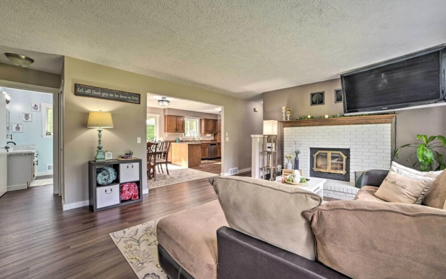 Pet-friendly Home w/ Hot Tub in Northern Michigan!