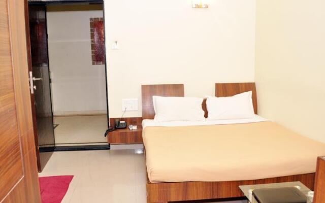 Hotel Aundh Retreat