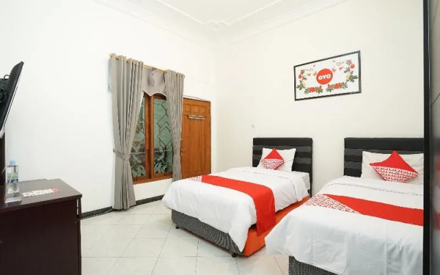 OYO 631 Tjahaja Baroe Residence Syariah