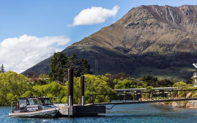 Hilton Queenstown Resort & Spa