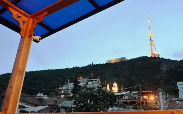 Guest House Formula-1