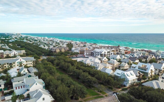 Villages B186 1 Bedroom Apts by RedAwning