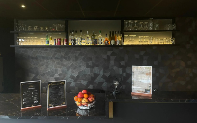 Hotel l'Ortega Rennes Aeroport