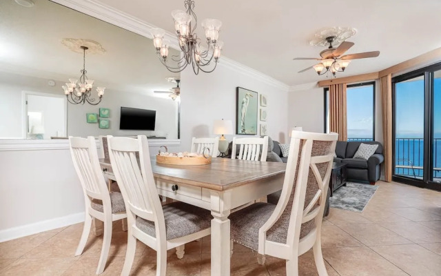 Phoenix X 1412 2 Bedroom Condo