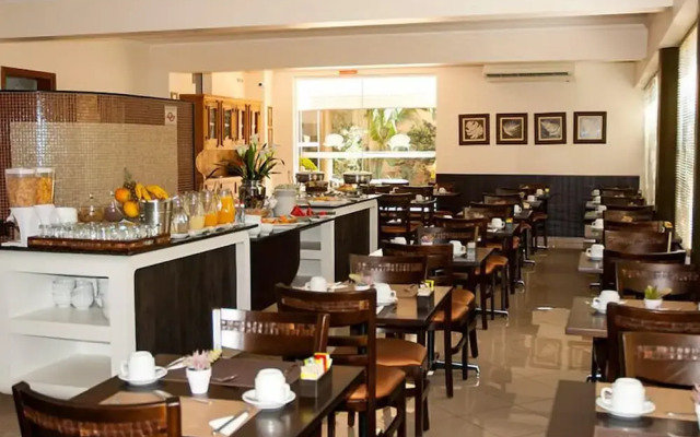 Hotel Premium Pirassununga