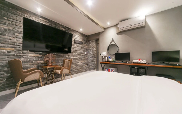 Daegu Pyeongridong Sanchaek