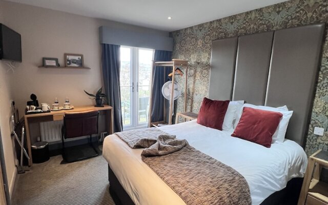 The New Hobbit Hotel Rooms