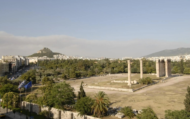 Athens Gate Hotel