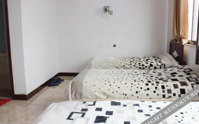 Rushan Hailv Hostel