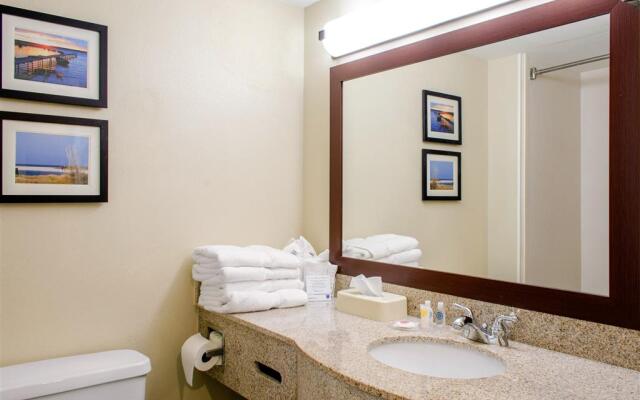 Comfort Inn & Suites Biloxi - D'Iberville