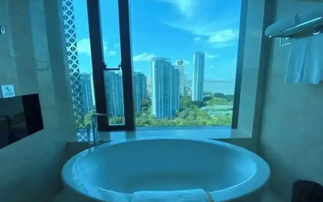 Dragon Executive Apartments