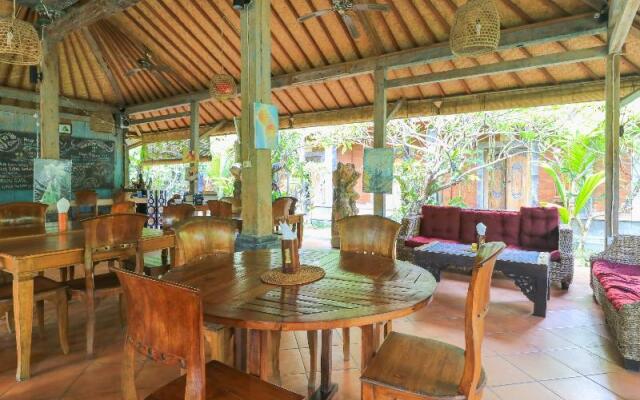 D'uma Residence Hotel by Zuzu