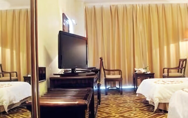 Linghai Hotel