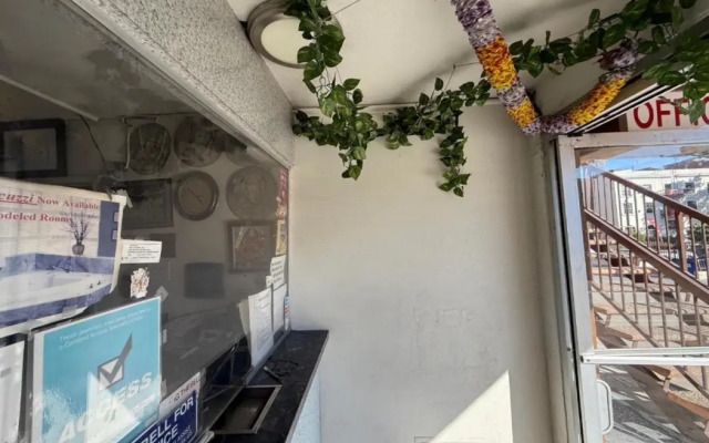 Travel Inn Downtown LA