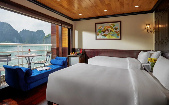 Lan Ha Legend Cruise