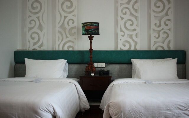 Vitalis White Sands