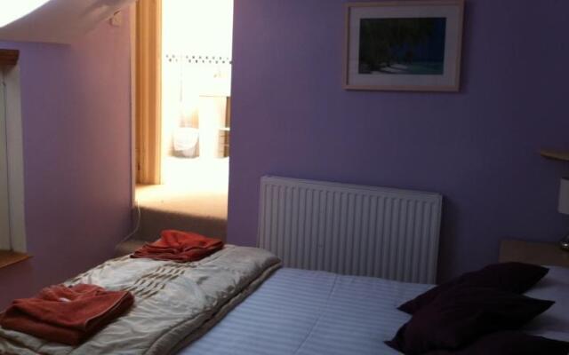 Carlyon Guest House