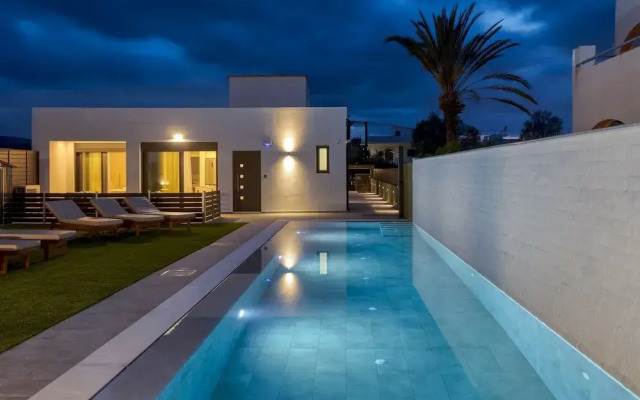 Potame Suite by Estia Pool View